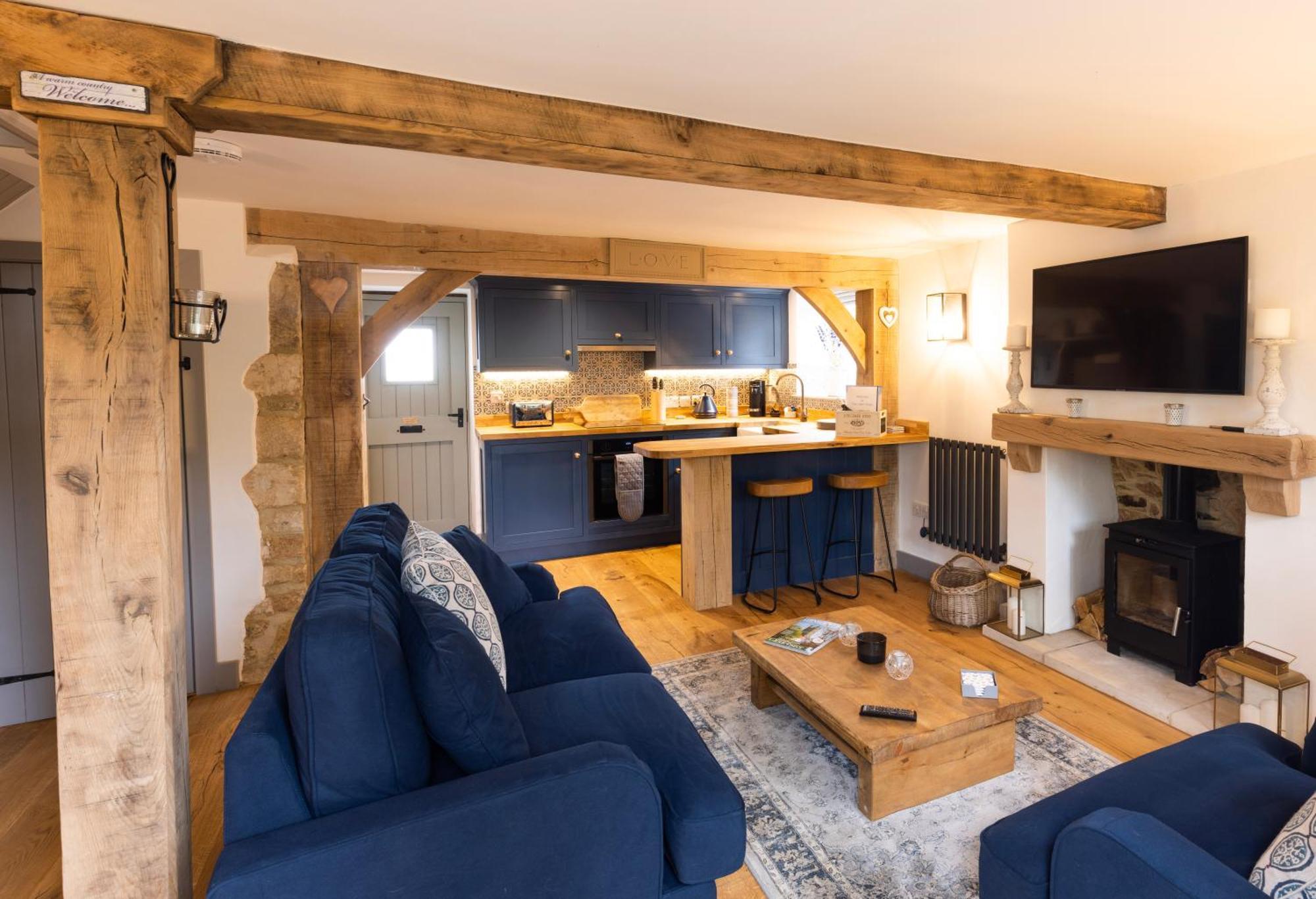 Cotswold Cottage With Hot Tub 블레딩턴 외부 사진
